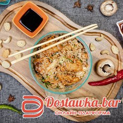 Жаренный рис с курицей