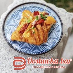 КРУАССАН С ВЕТЧИНОЙ И СЫРОМ МААЗДАМ