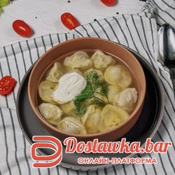 Пельмени с бульоном