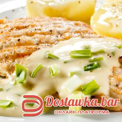 Куриная грудка в сливочном соусе