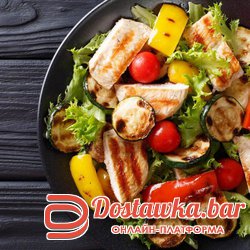 тёплый салат с куриной грудкой