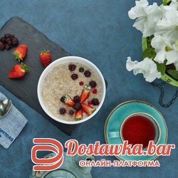 ОВСЯНАЯ КАША С ЯГОДАМИ