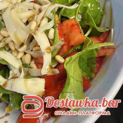 салат с рукколой