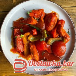 Куриная грудка в остром соусе