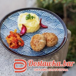 КОТЛЕТЫ ИЗ ИНДЕЙКИ С КАРТОФЕЛЬНЫМ ПЮРЕ