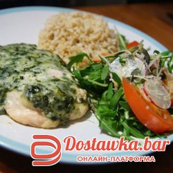 Куриная грудка со шпинатом на гриле + гарнир на выбор